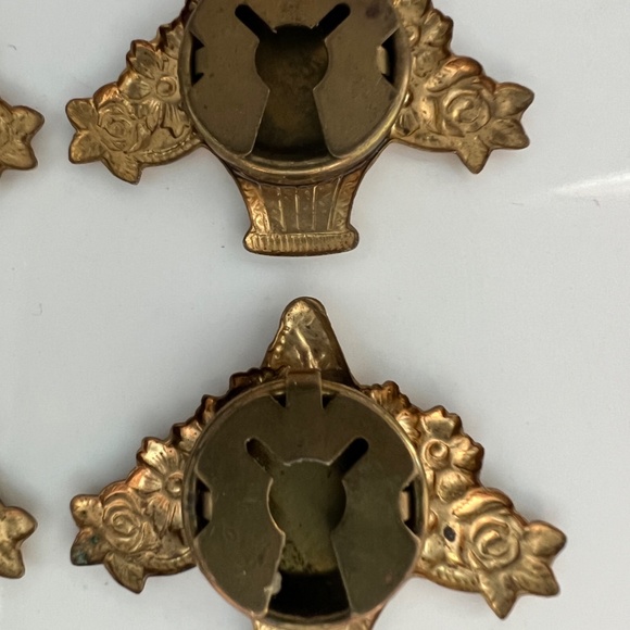 Vintage 4 matching Buttons Cover Flower basket giardinetti - Picture 6 of 7